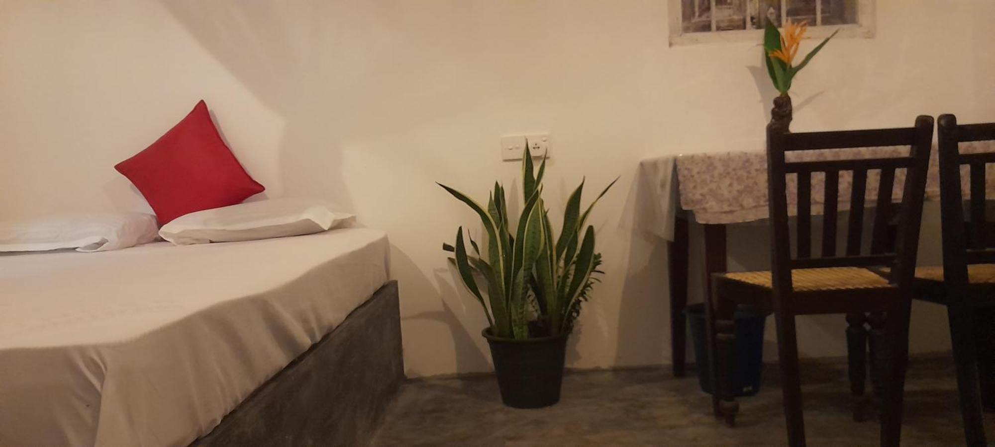 Linu Homestay Zuid-Dikwella Buitenkant foto
