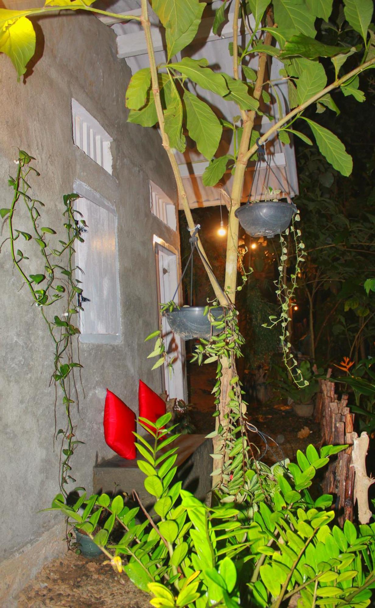 Linu Homestay Zuid-Dikwella Buitenkant foto