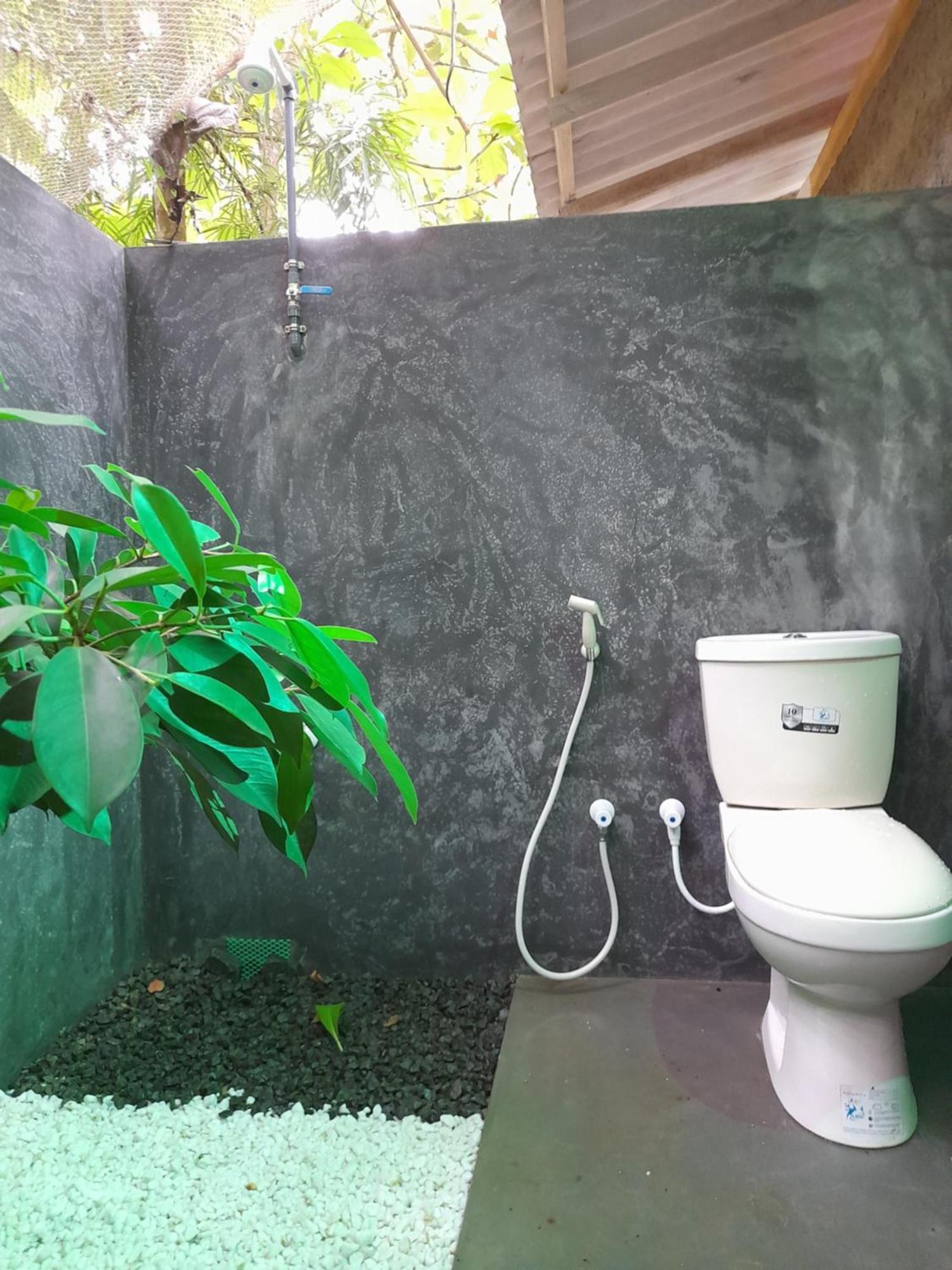 Linu Homestay Zuid-Dikwella Buitenkant foto