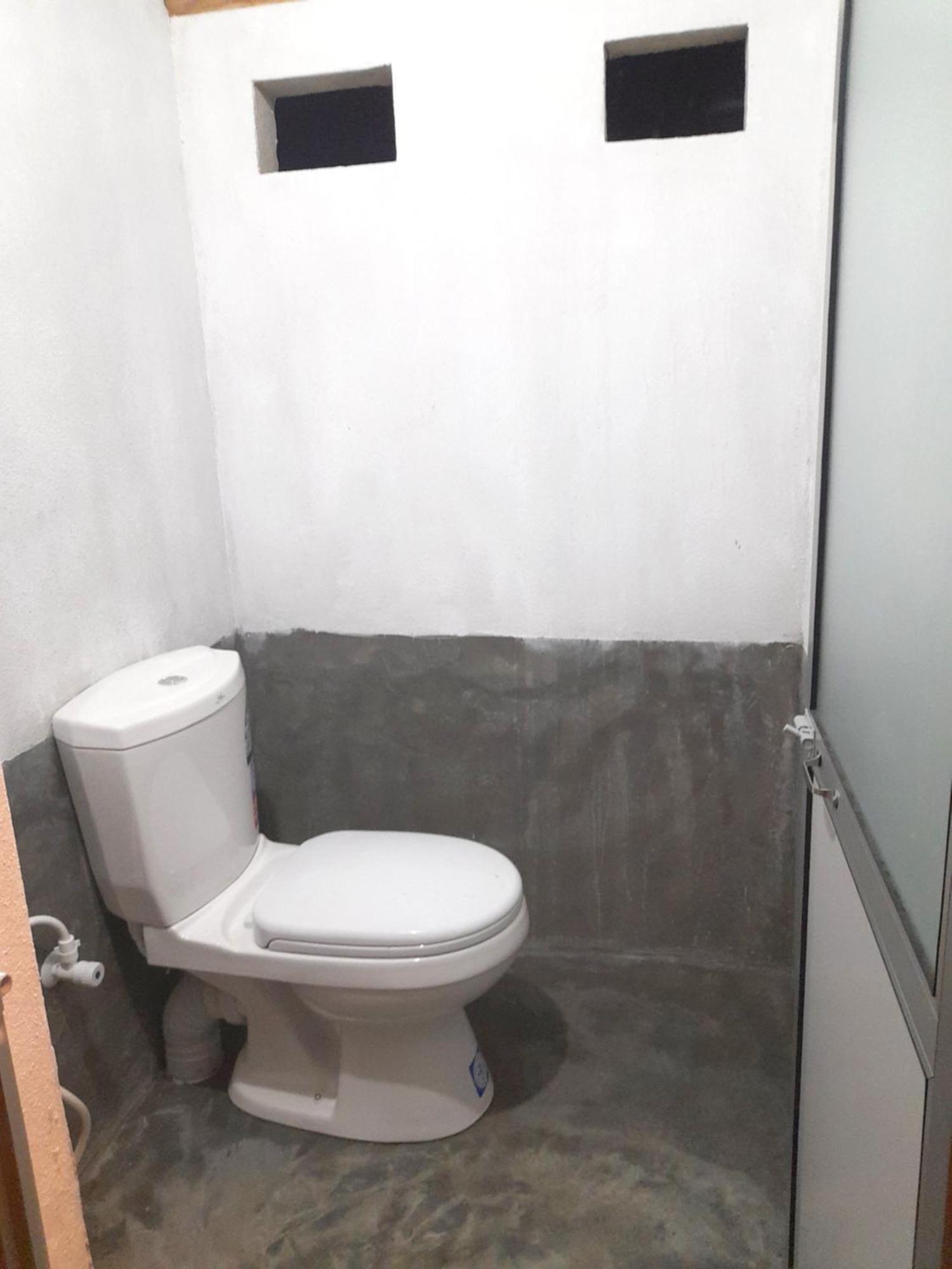 Linu Homestay Zuid-Dikwella Kamer foto