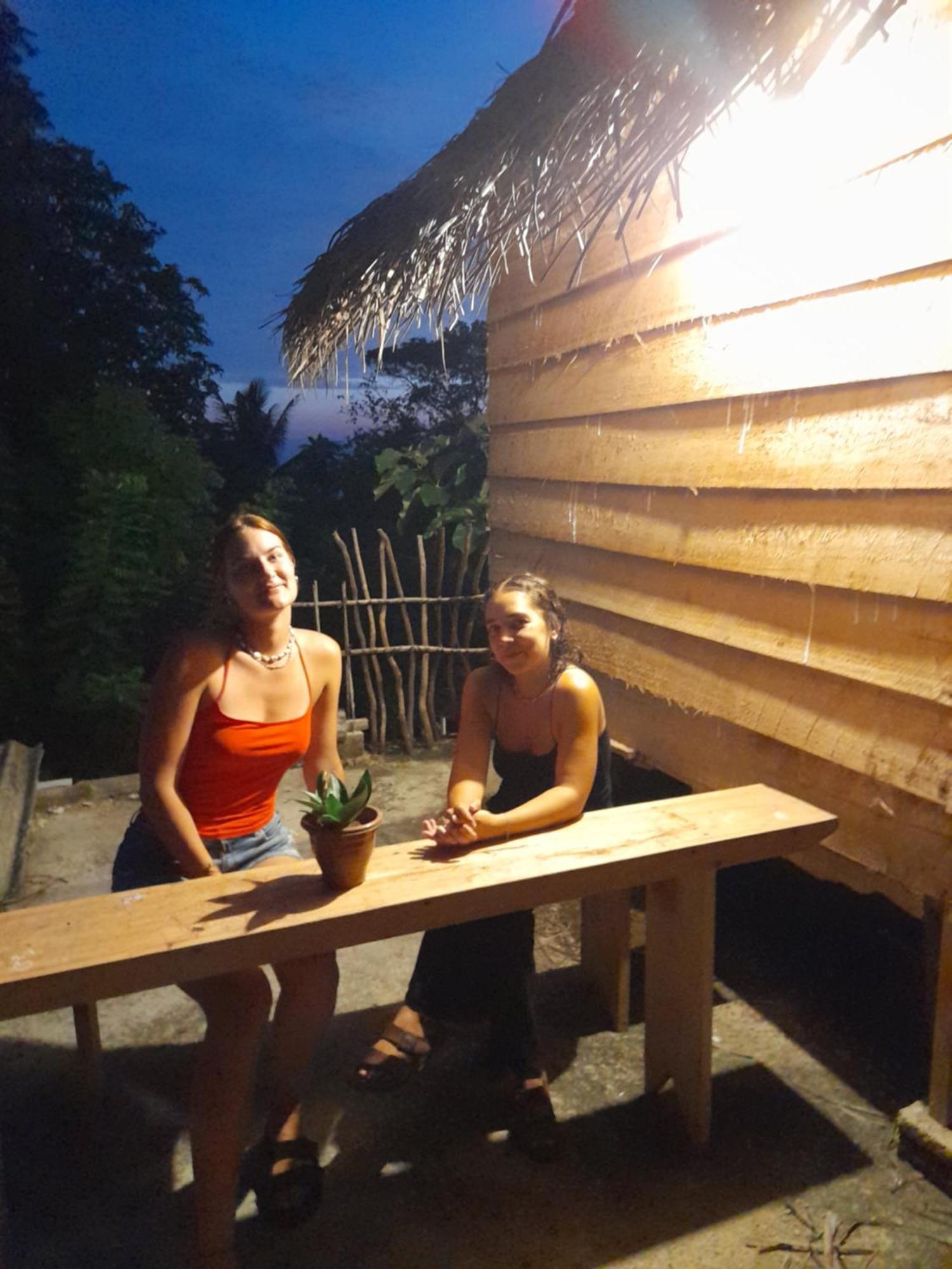 Linu Homestay Zuid-Dikwella Buitenkant foto