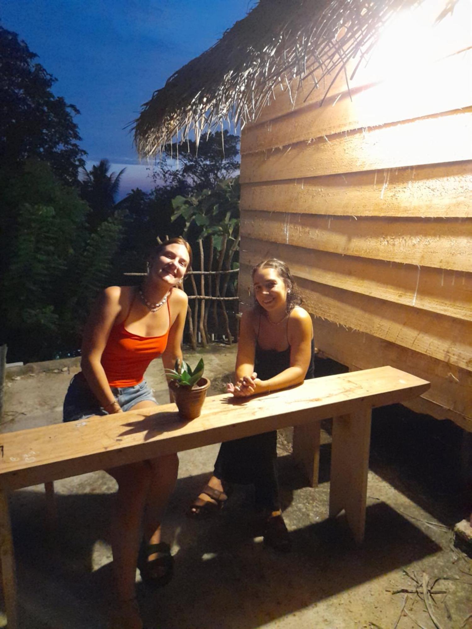 Linu Homestay Zuid-Dikwella Buitenkant foto